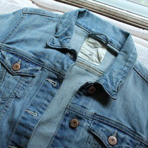 L.O.G.G. by H&M Medium Wash Denim Jacket